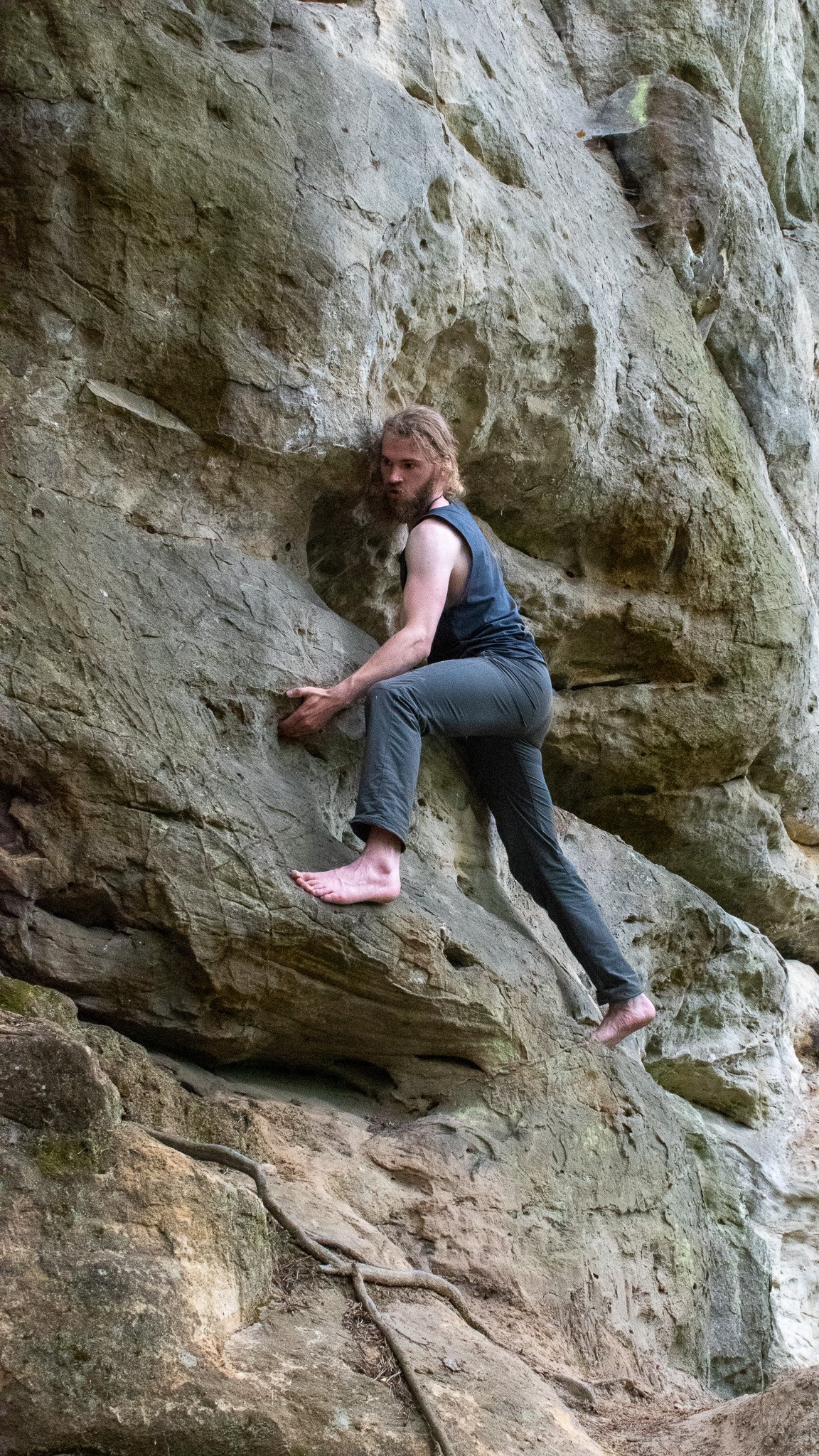 picture of bouldering